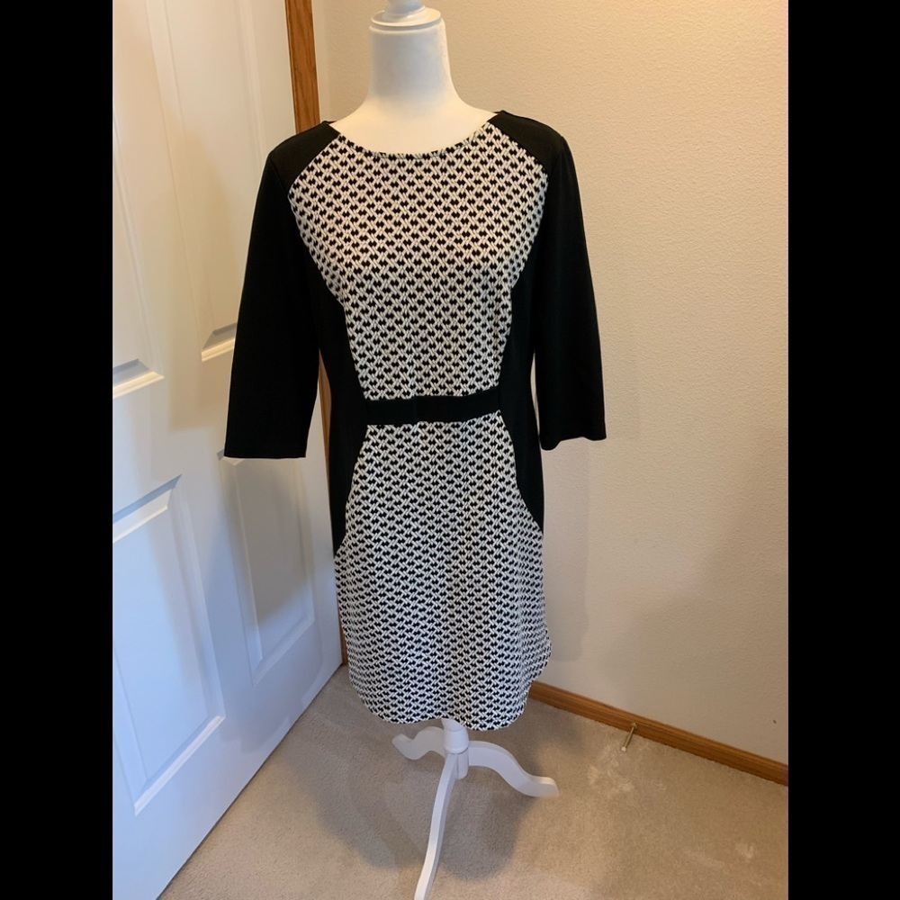 Betty Barclays Fashion Dress Size 14US. NWT.​​​​​​​​​​​​​​​​​​